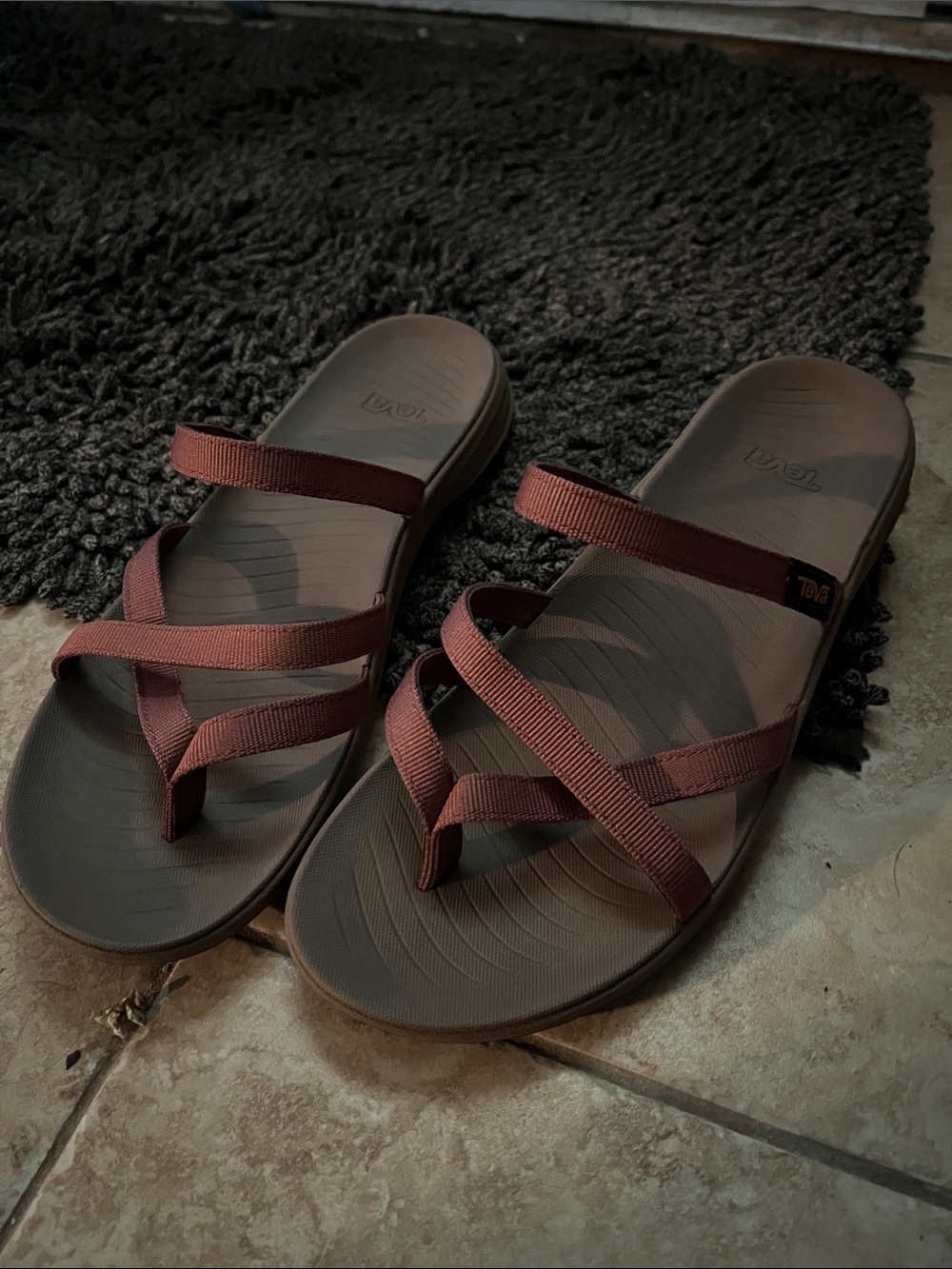 Tirra Traveler TEVA sandal size 8 WORN 1-2x - Picture 5 of 6